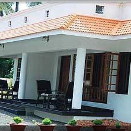 Palmy Residency Apartment Alappuzha Exterior photo